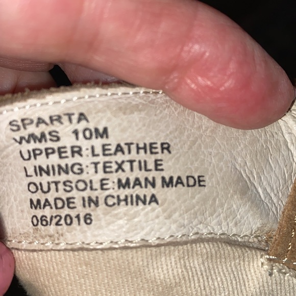 Kenneth Cole Woman’s SPARTA Cognac Brown Suede Heeled Ankle Boot Booties - Picture 9 of 10